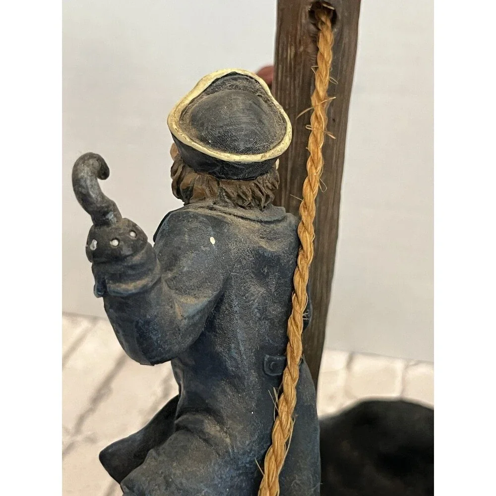 Rare 2007 Fighting Pirates Wine Bottle Holder Resin Statue Bar Decor Nautical